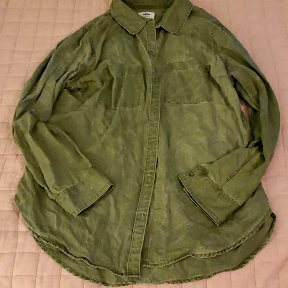 Women's Button Down